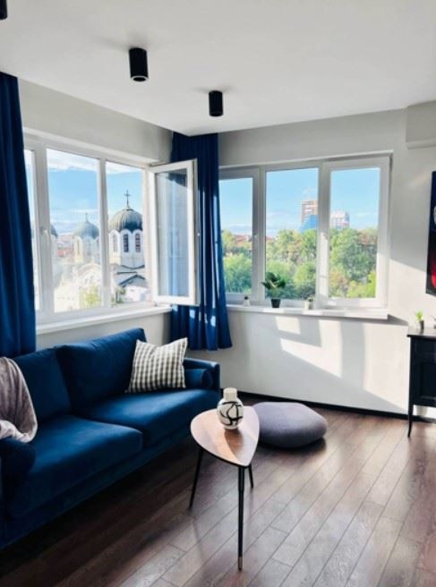 Дава под наем 3-СТАЕН, гр. София, Център