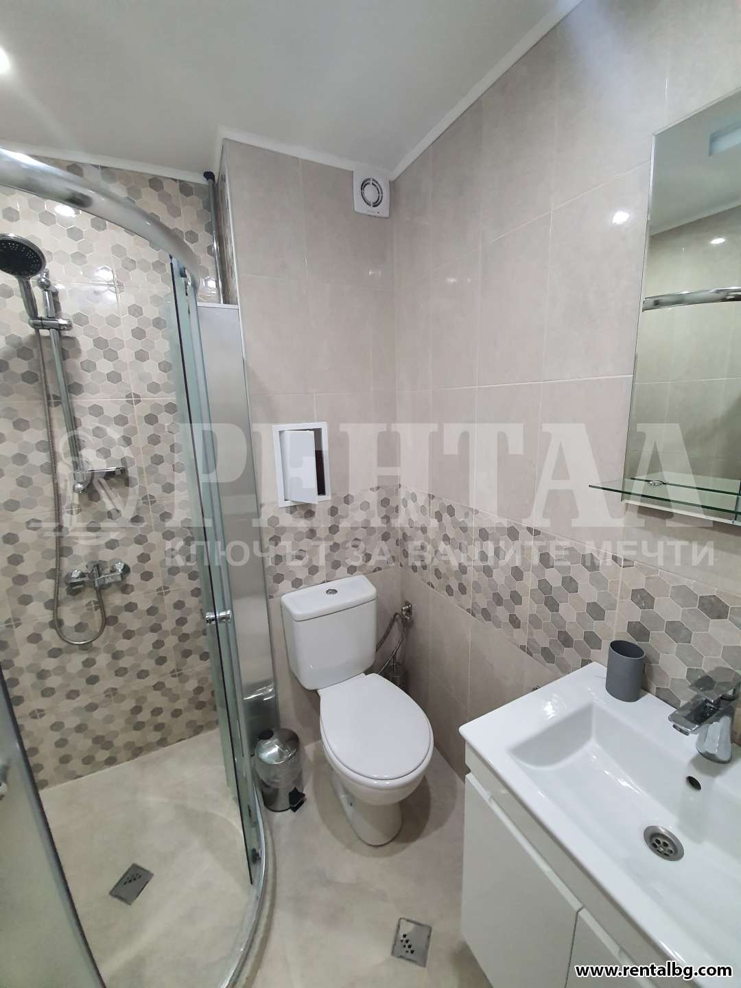 Дава под наем 2-СТАЕН, гр. Пловдив, Център, снимка 10 - Апартаменти - 55940348