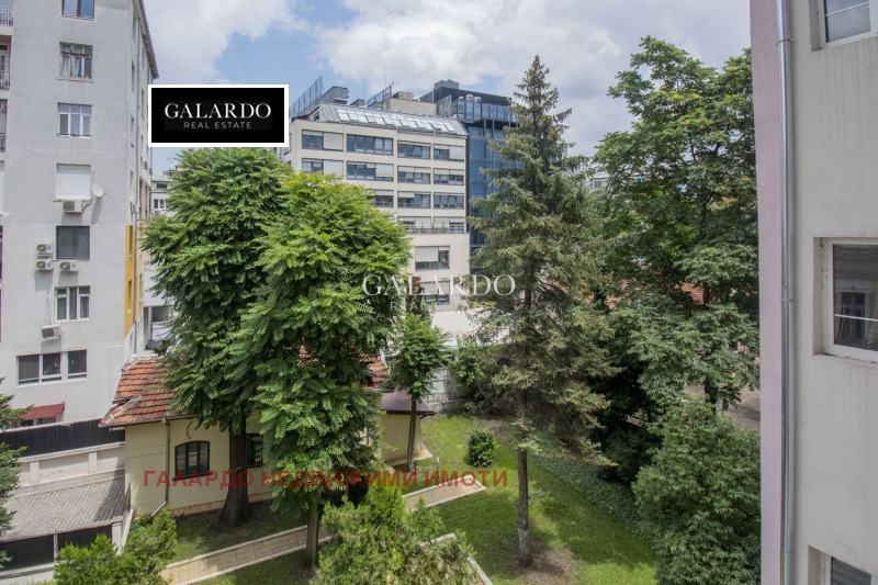 Дава под наем  4-стаен град София , Център , 230 кв.м | 80971227 - изображение [17]