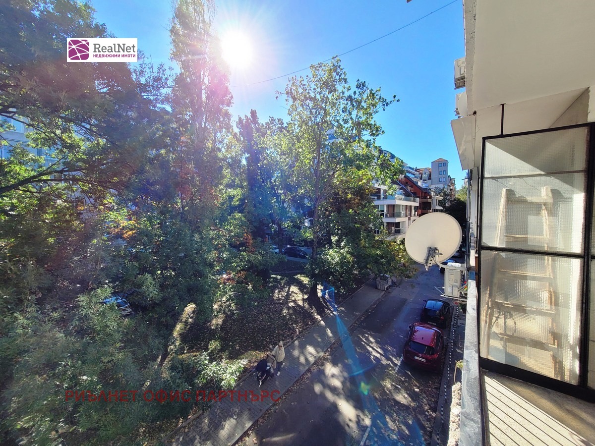 Дава под наем 2-СТАЕН, гр. София, Оборище, снимка 6 - Апартаменти - 56302603