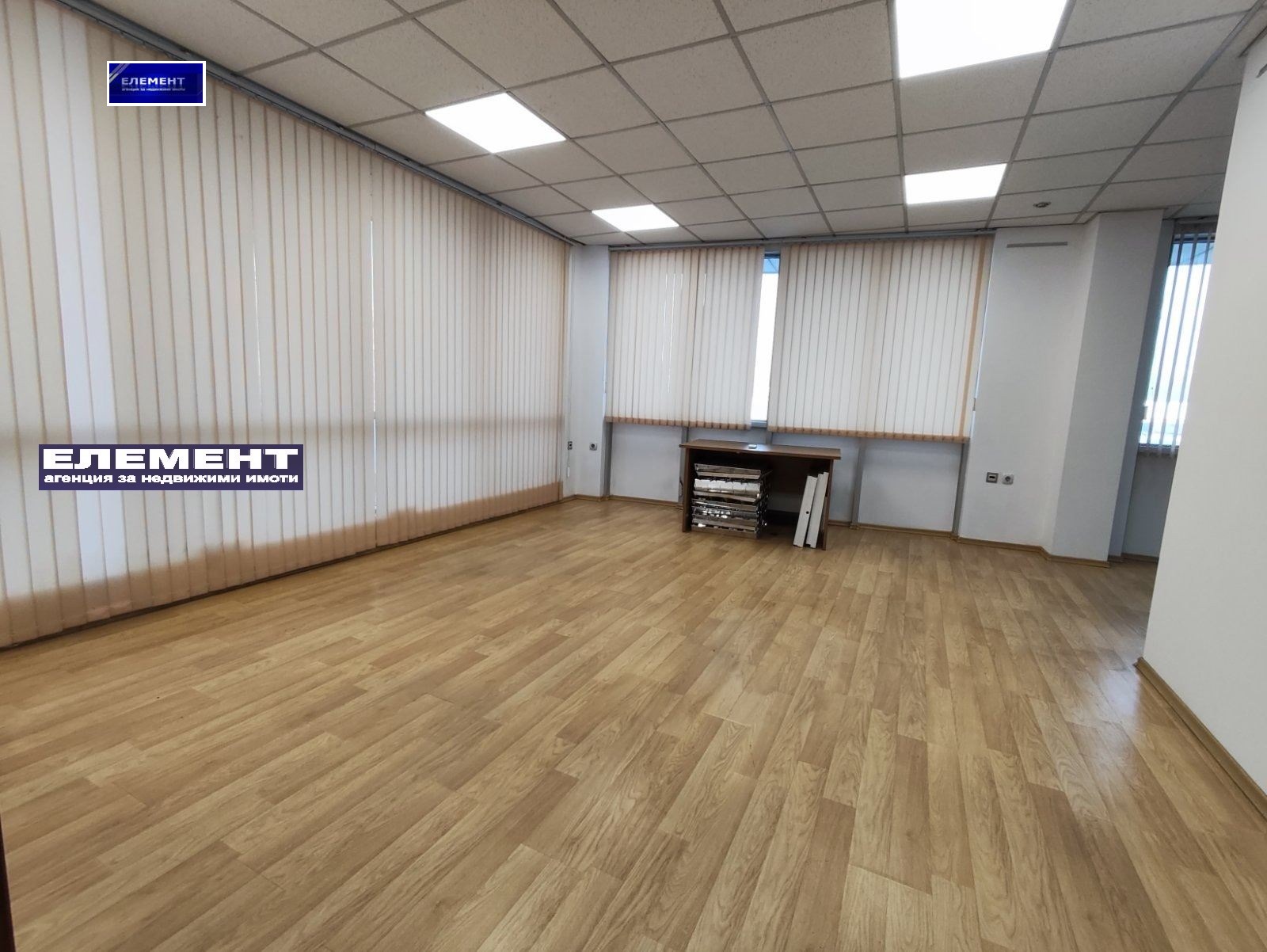 Дава под наем ОФИС, гр. Пловдив, Център, снимка 6 - Офиси - 53723610