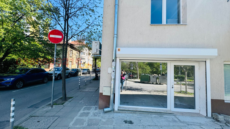 Дава под Наем ОФИС в град София, Лозенец - 30 кв.м / 400 € » 782.33 лв.