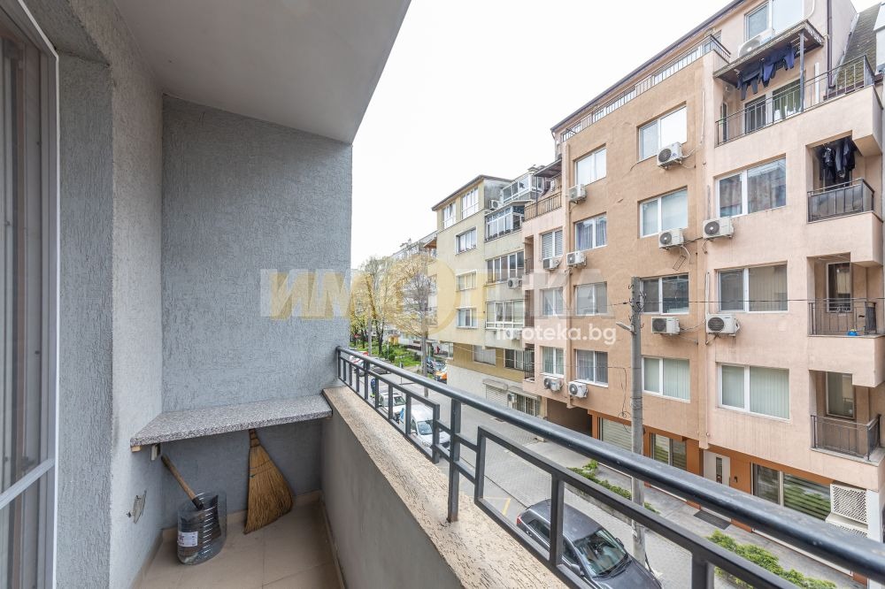���� ��� ���� 2-����� | Imot.bg � ����������� 8