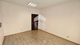 Office Tsentar, Targovishte 8