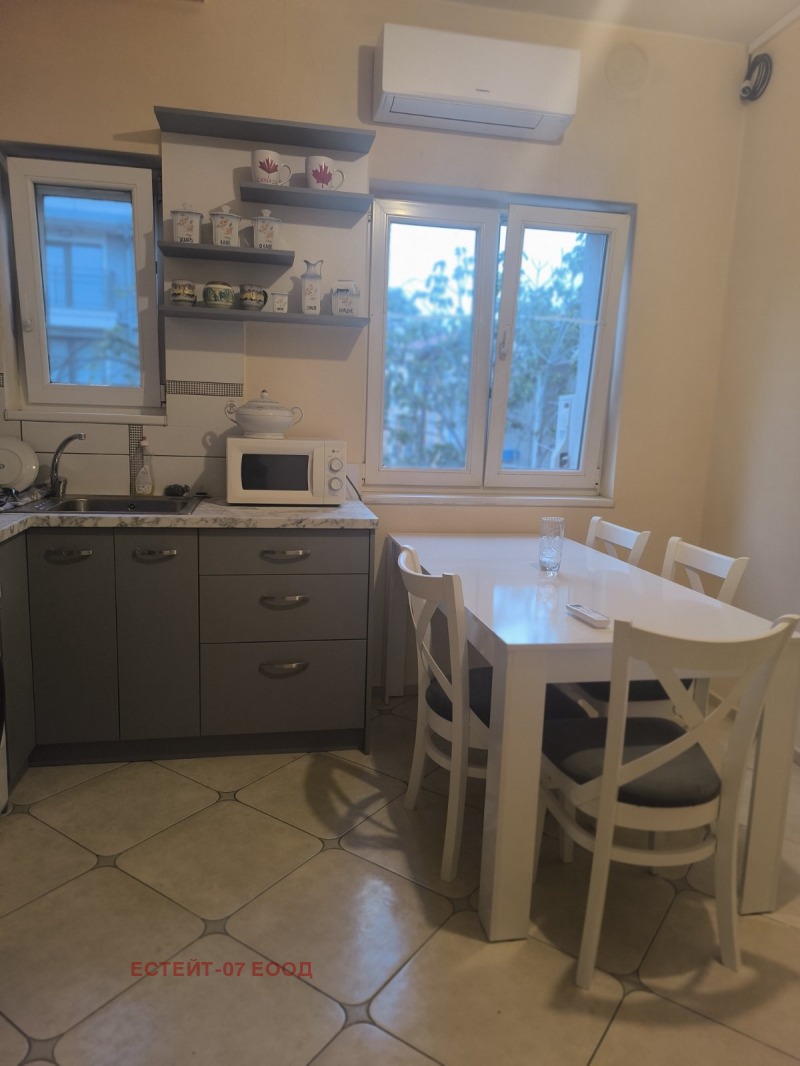 Προς ενοικίαση  2 υπνοδωμάτια Πλοβδηβ , Καπανα , 70 τ.μ | 23804872 - εικόνα [2]
