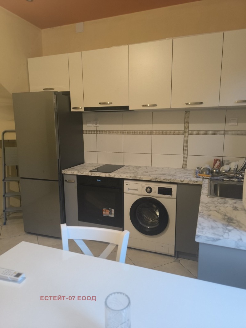 Προς ενοικίαση  2 υπνοδωμάτια Πλοβδηβ , Καπανα , 70 τ.μ | 23804872 - εικόνα [3]