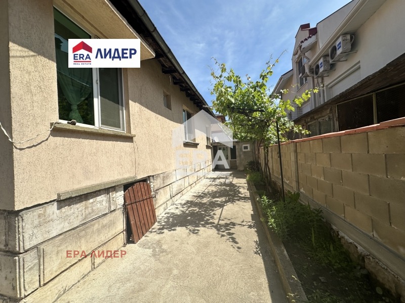 Дава под наем КЪЩА, гр. Русе, Родина 2, снимка 9 - Къщи - 55802120