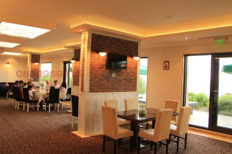 Дава под наем ЗАВЕДЕНИЕ, гр. Поморие, област Бургас, снимка 4 - Заведения - 53420415