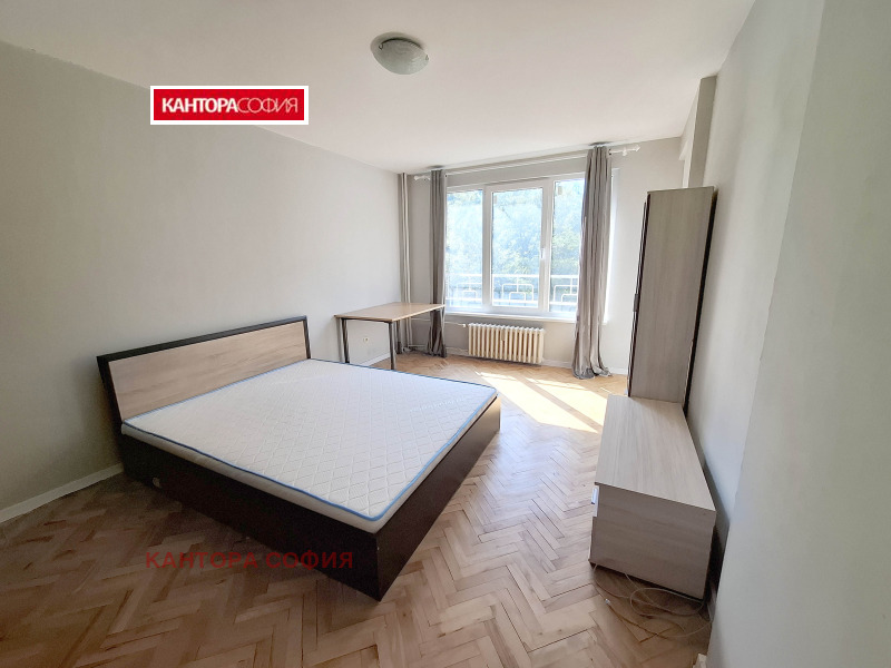 Te huur  2 slaapkamers Sofia , Lagera , 65 m² | 91318328