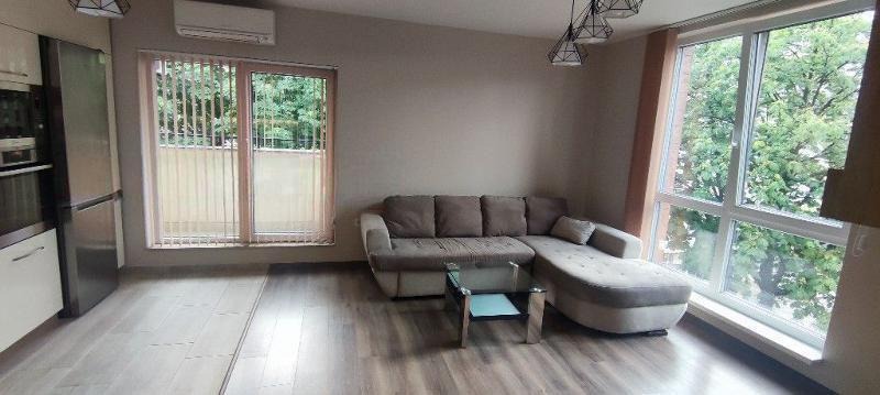Дава под нем  3-стаен, град София, Банишора •  767 € • ID 61884665 — holmes.bg - [1] 