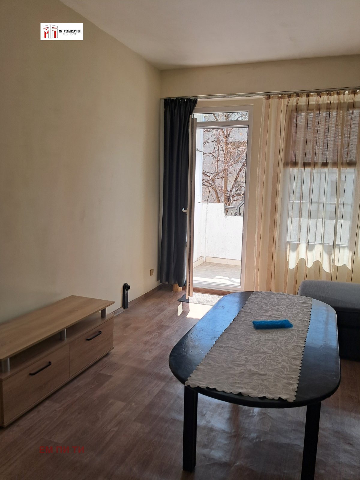 Дава под наем 2-СТАЕН, гр. Пловдив, Въстанически