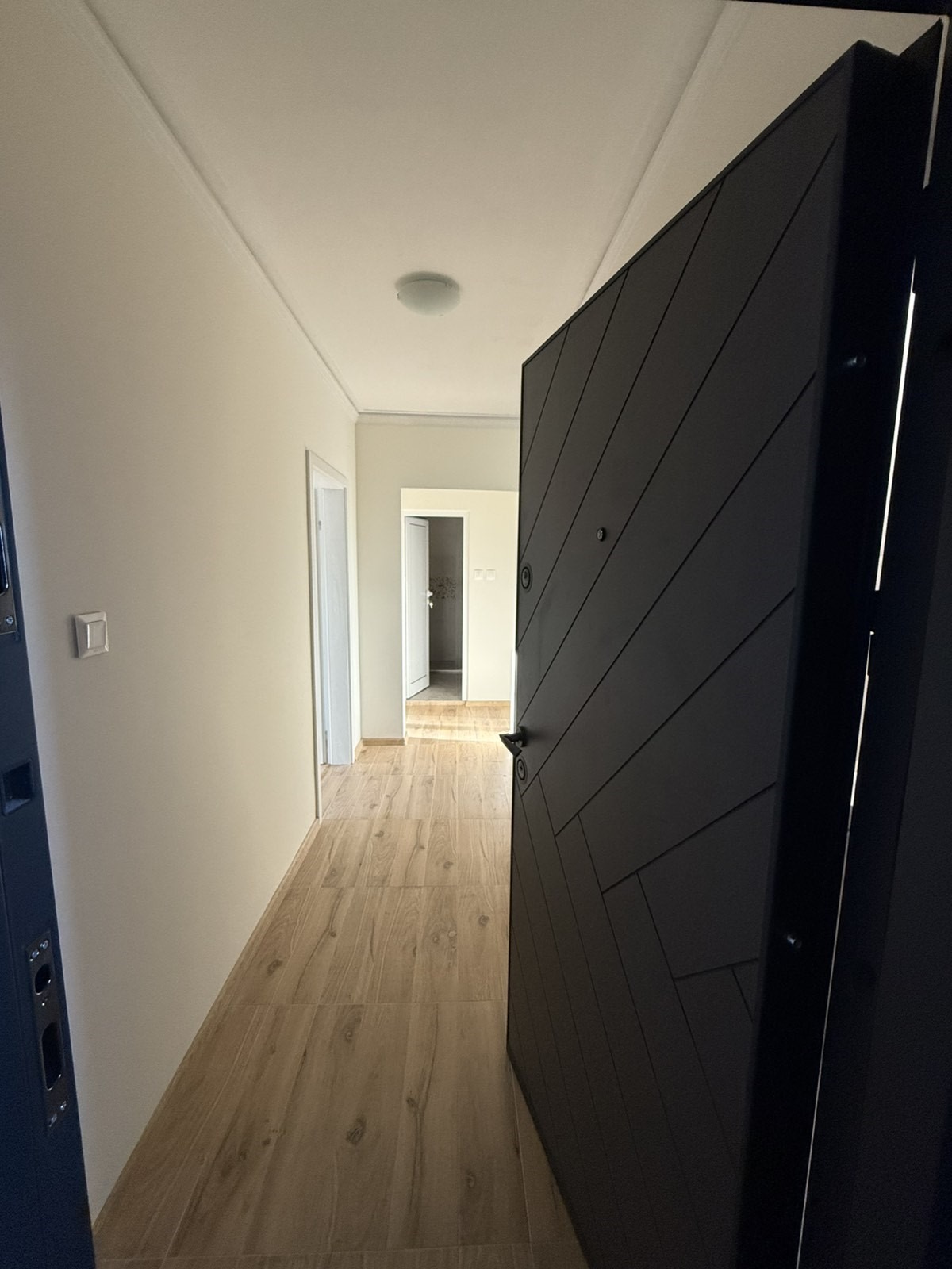 Дава под наем 3-СТАЕН, гр. София, Иван Вазов, снимка 8 - Апартаменти - 53842494