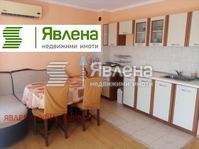 В оренду Студія