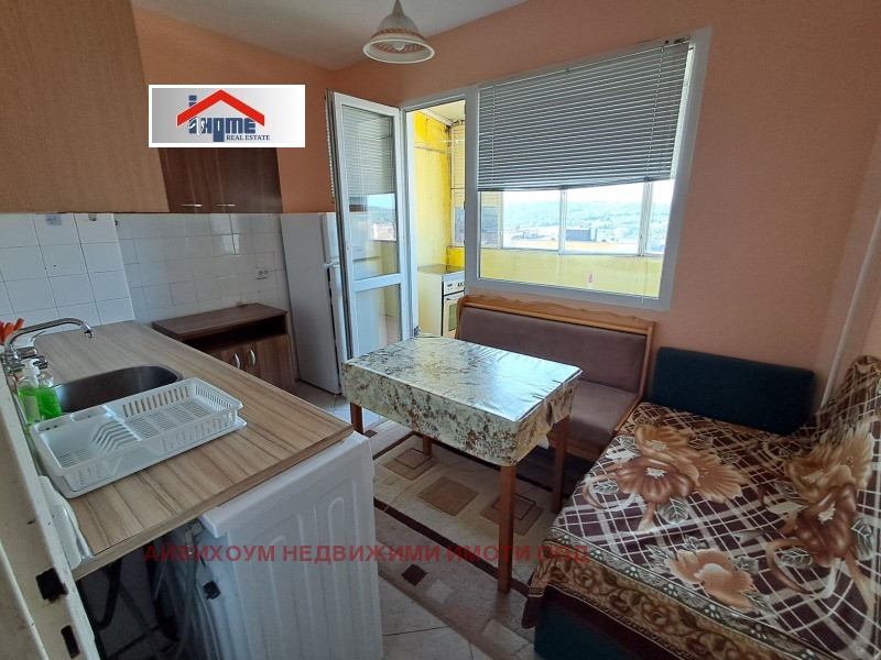 Te huur  Studio Pleven , Druzjba 1 , 40 m² | 86315676 - afbeelding [2]