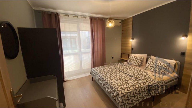 Дава под наем 2-СТАЕН, гр. Бургас, Център, снимка 5 - Апартаменти - 52463299