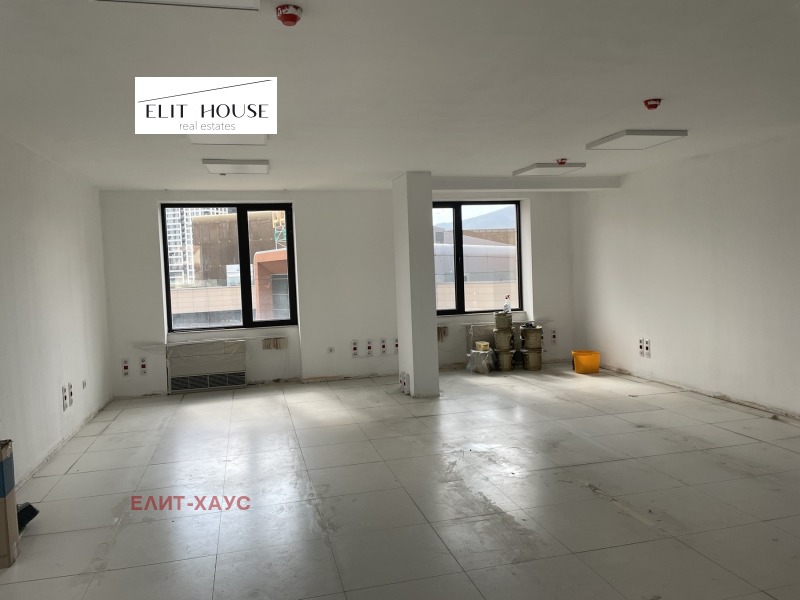 Te huur  Kantoor Sofia , Chladilnika , 156 m² | 28873824 - afbeelding [3]