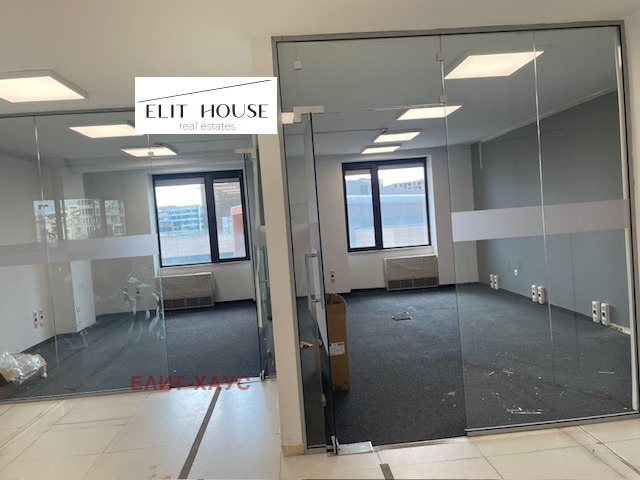 Te huur  Kantoor Sofia , Chladilnika , 156 m² | 28873824 - afbeelding [6]