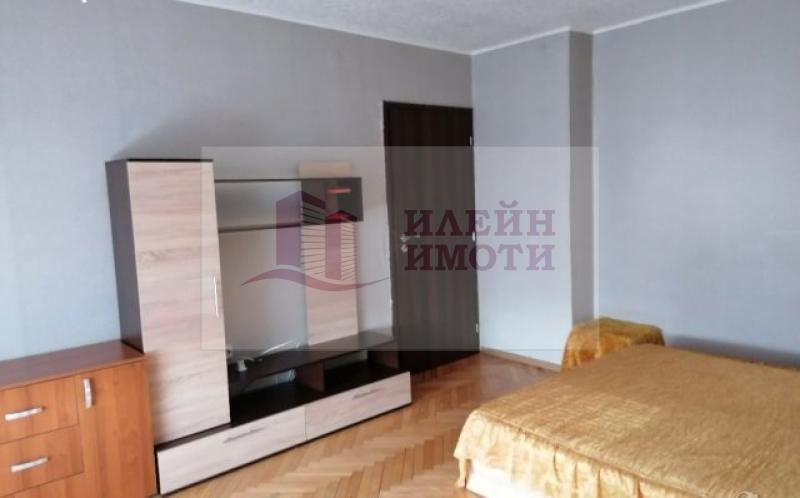 В оренду  Студія Русе , Възраждане , 44 кв.м | 81895278