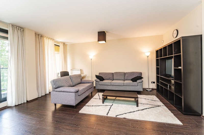 Kiralık  2 yatak odası Sofia , Iztok , 118 metrekare | 52117668