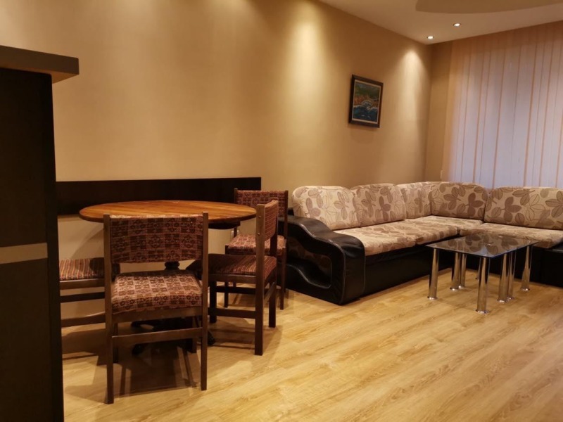 Vuokrattavana  1 makuuhuone Sofia , Nadežda 1 , 74 neliömetriä | 60223450 - kuva [3]