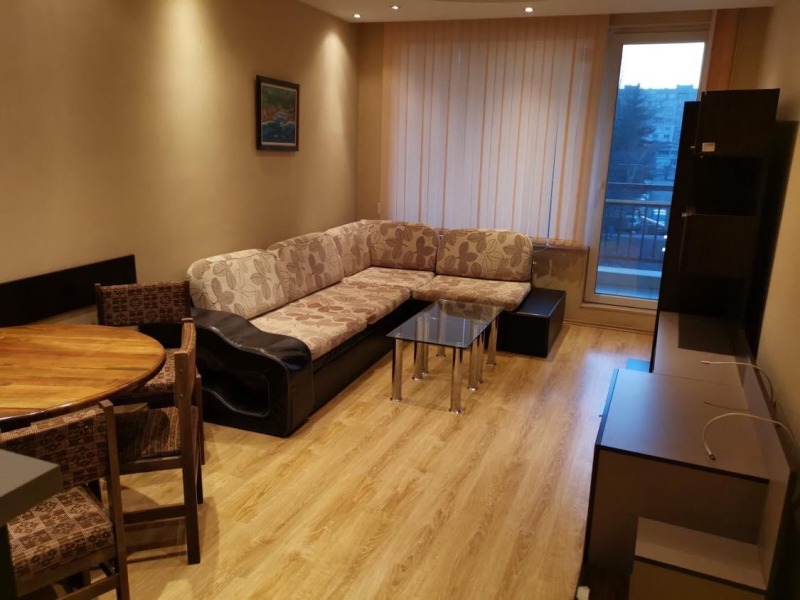 Vuokrattavana  1 makuuhuone Sofia , Nadežda 1 , 74 neliömetriä | 60223450 - kuva [2]