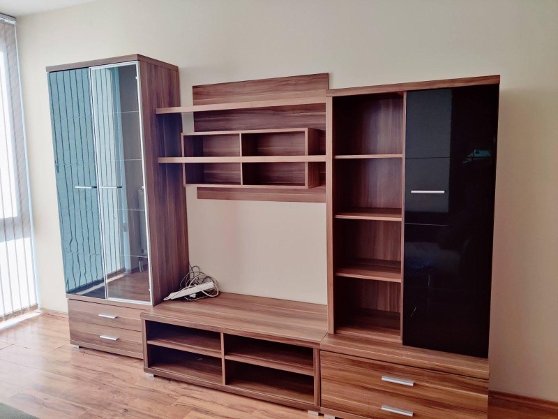 Te huur  1 slaapkamer Sofia , Zona B-18 , 65 m² | 82521603 - afbeelding [3]