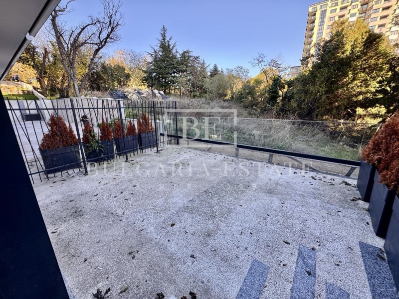 Дава под наем МАГАЗИН, гр. Варна, Бриз, снимка 11 - Магазини - 52706338