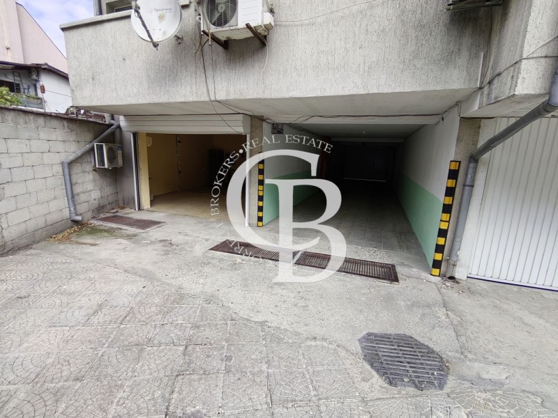 Προς ενοικίαση  Γκαράζ Βαρνα , Πογρεβη , 35 τ.μ | 38145813 - εικόνα [2]