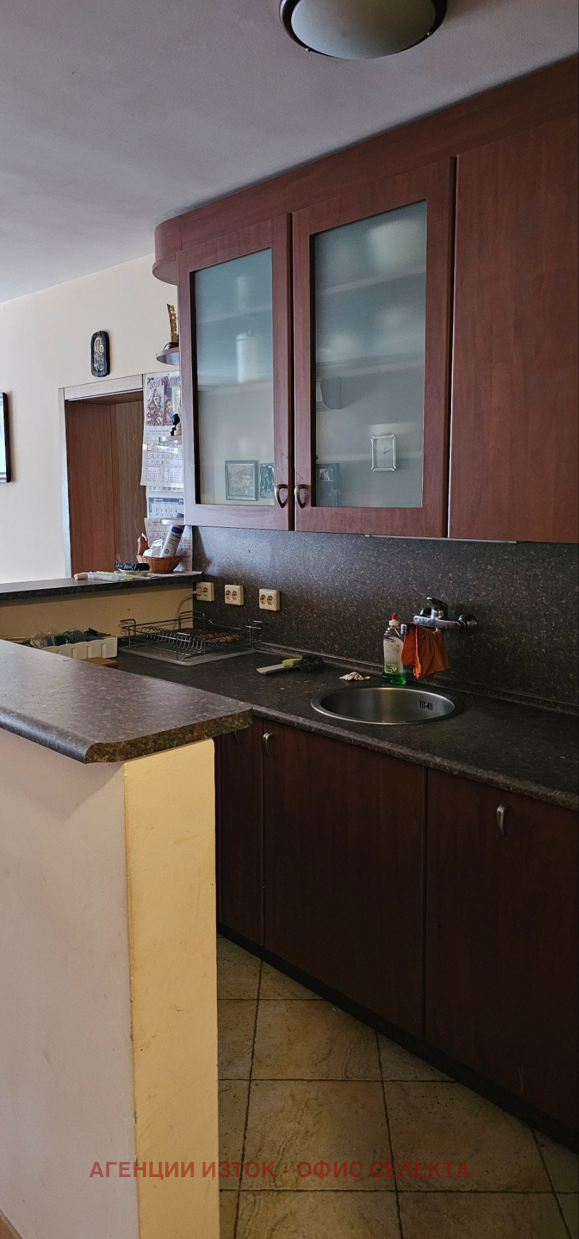 Дава под наем 3-СТАЕН, гр. София, Стрелбище, снимка 2 - Апартаменти - 53887120