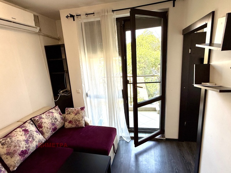 Дава под наем  1-стаен град Пловдив , Център , 38 кв.м | 65750808 - изображение [2]