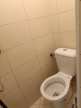 Stúdió Banisora, Sofia 9