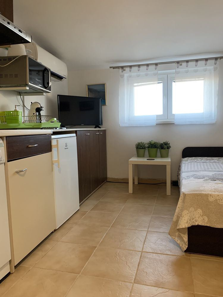 K pronájmu  Studio Sofia , Banišora , 20 m2 | 87585636 - obraz [4]
