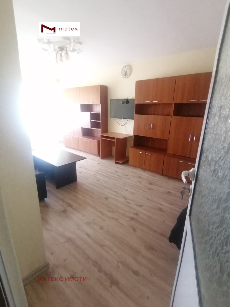 Para alugar  2 quartos Varna , Vladislav Varnentchik 1 , 68 m² | 63151467 - imagem [2]