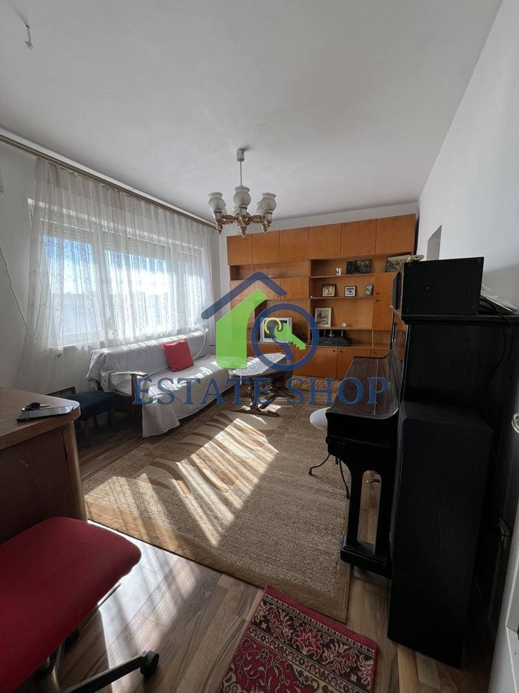 В аренду  2 спальни Пловдив , Въстанически , 68 кв.м | 48874144