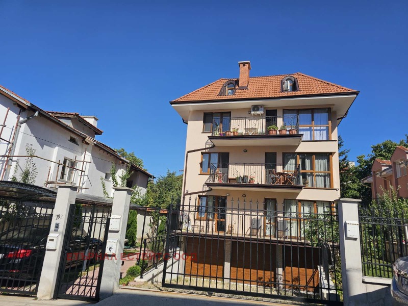 För uthyrning  3 sovrum Sofia , m-t Gardova glava , 140 kvm | 68693425 - bild [16]