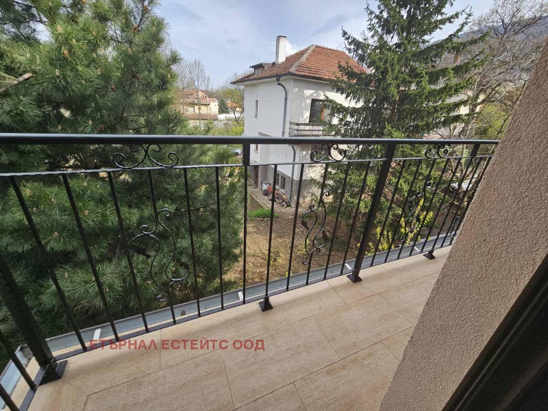 För uthyrning  3 sovrum Sofia , m-t Gardova glava , 140 kvm | 68693425 - bild [4]