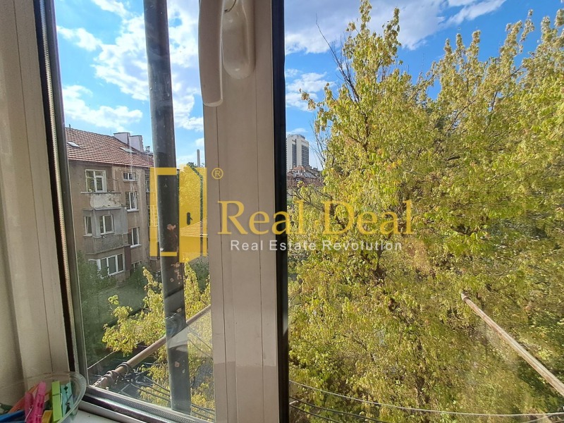 Издаје се  2 спаваће собе Софија , Центар , 100 м2 | 44112885 - слика [13]