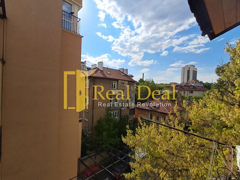 Издаје се  2 спаваће собе Софија , Центар , 100 м2 | 44112885 - слика [7]