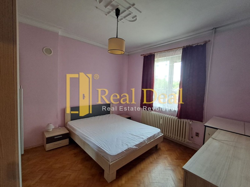 Издаје се  2 спаваће собе Софија , Центар , 100 м2 | 44112885 - слика [3]