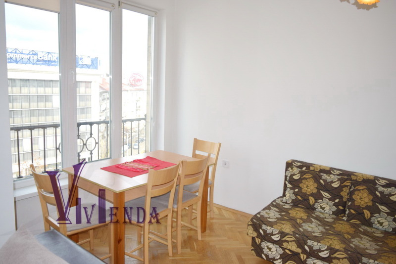 K pronájmu  1 ložnice Sofia , Centar , 60 m2 | 40404191 - obraz [7]