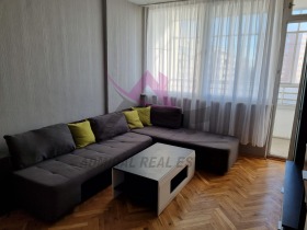 1 quarto Tchataldja, Varna 3