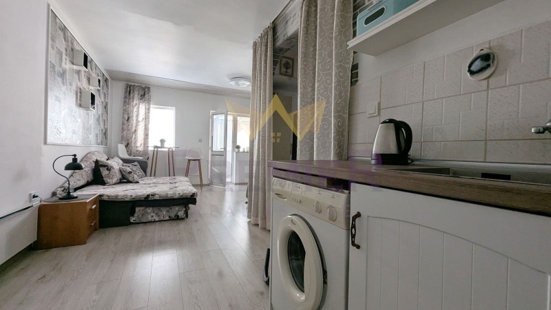 Til leie  Studio Varna , Levski 1 , 45 kvm | 37849172 - bilde [3]