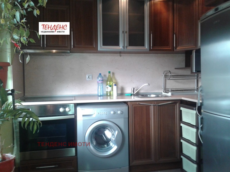 Te huur  1 slaapkamer Kardzjali , Vazrozjdentsi , 75 m² | 45650162
