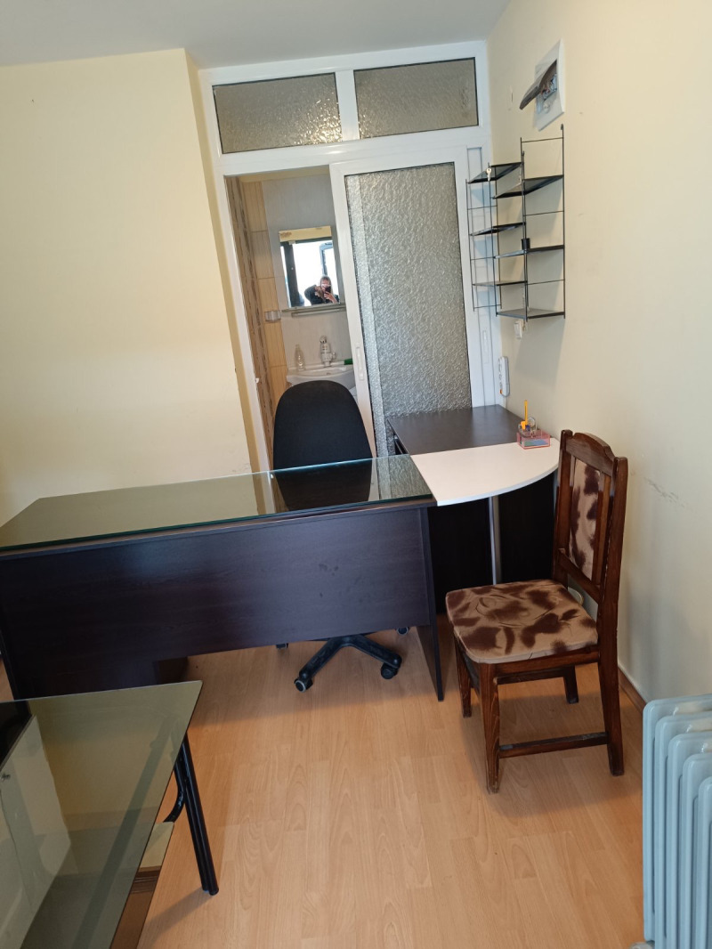 В аренду  Офис София , Зона Б-18 , 30 кв.м | 87897276