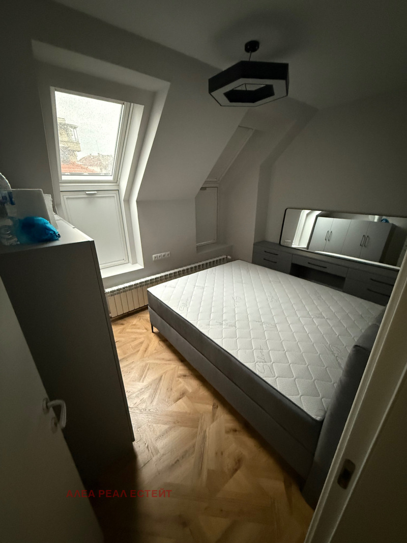 Zu vermieten  1 Schlafzimmer Sofia , Doktorski pametnik , 60 qm | 28400506 - Bild [4]
