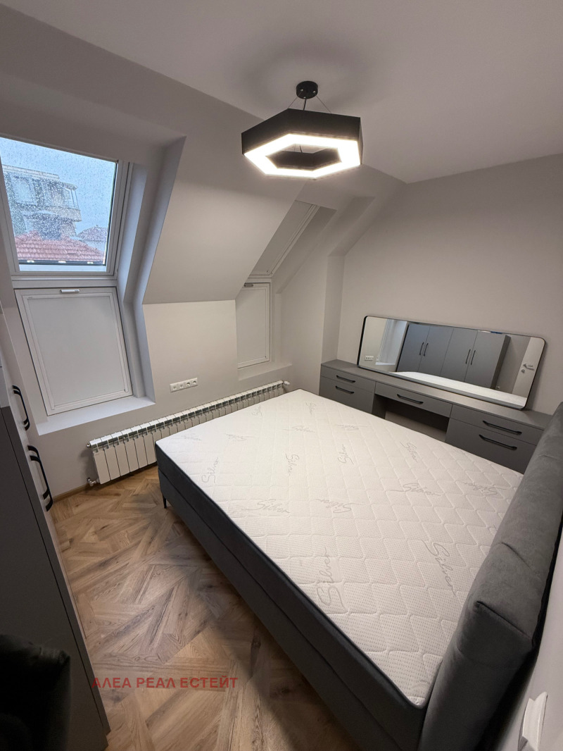 Zu vermieten  1 Schlafzimmer Sofia , Doktorski pametnik , 60 qm | 28400506 - Bild [3]
