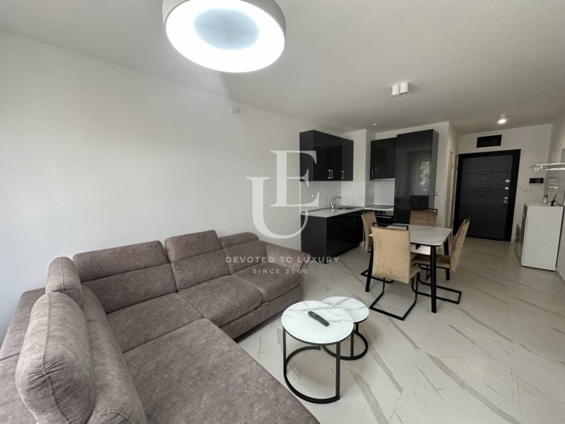 Do wynajęcia  2 sypialnie Sofia , Centar , 70 mkw | 86648200
