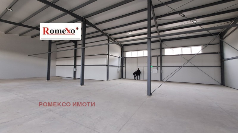 Da affittare  Magazzinaggio Plovdiv , Industrialna zona - Iug , 405 mq | 55295426 - Immagine [2]