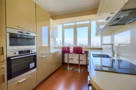 3 bedroom Iztok, Sofia 8