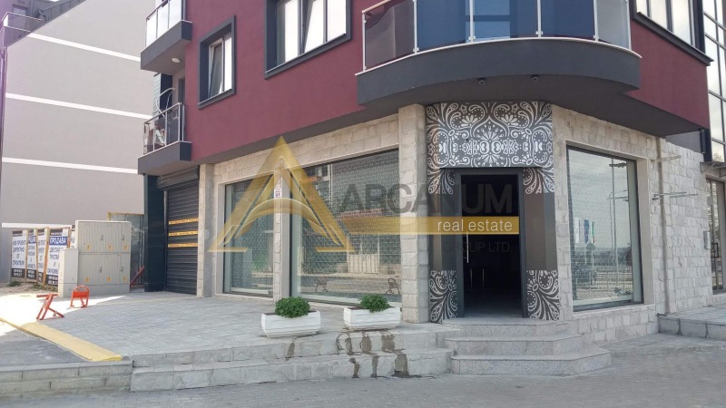 Дава под Наем МАГАЗИН в град Варна, Автогара - 145 кв.м / 1 700 € » 3 324.91 лв., АРКАНУМ ГРУП